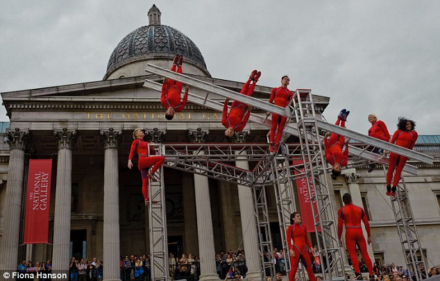 �����Ӽ���Ա�׶ر������������